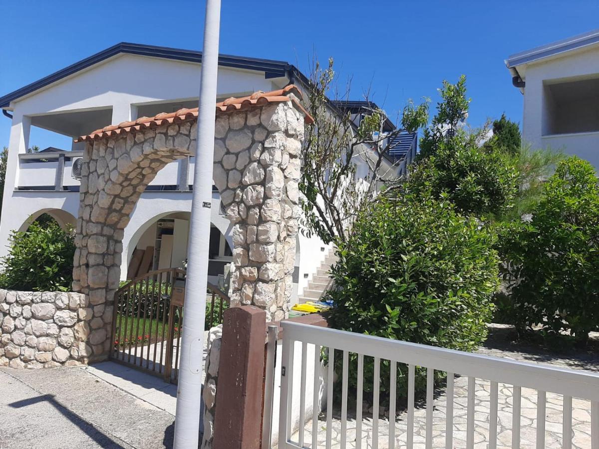 H&F Apartmani Vir Exteriér fotografie
