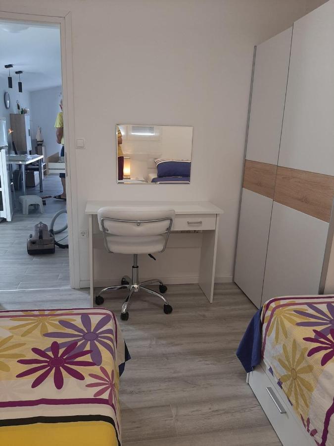 H&F Apartmani Vir Exteriér fotografie