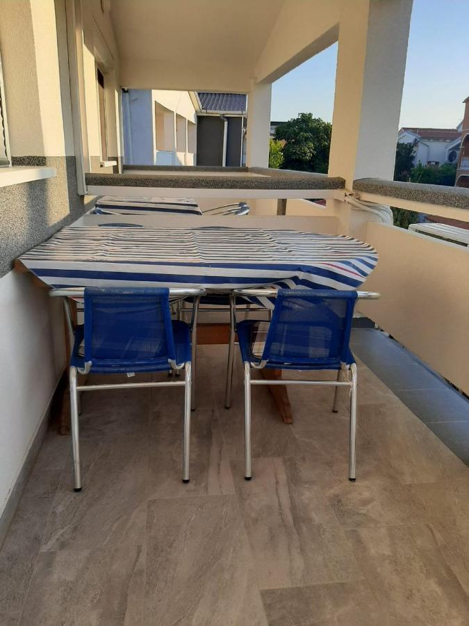 H&F Apartmani Vir Exteriér fotografie